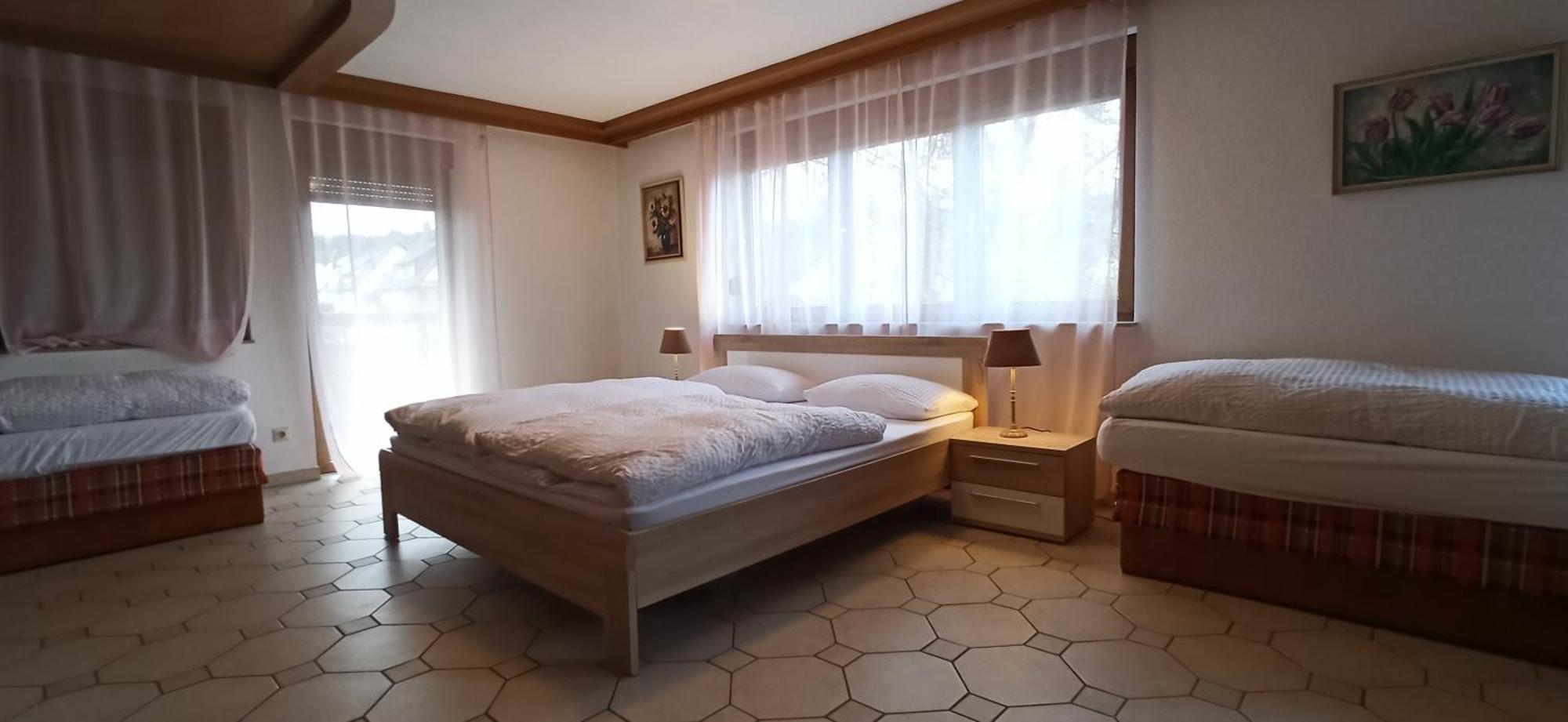 Hotel Waldblick Bsr Garten Mit Pavillons Im Schwarzwald, Ideal Fuer Paare, Familien, Hunde 3* Donaueschingen