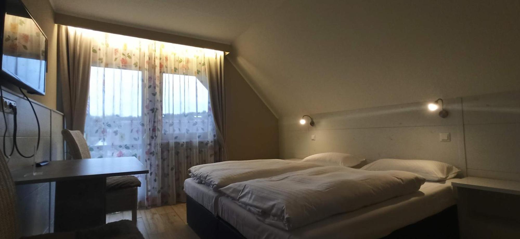 Hotel Waldblick Bsr Garten Mit Pavillons Im Schwarzwald, Ideal Fuer Paare, Familien, Hunde 3* Donaueschingen