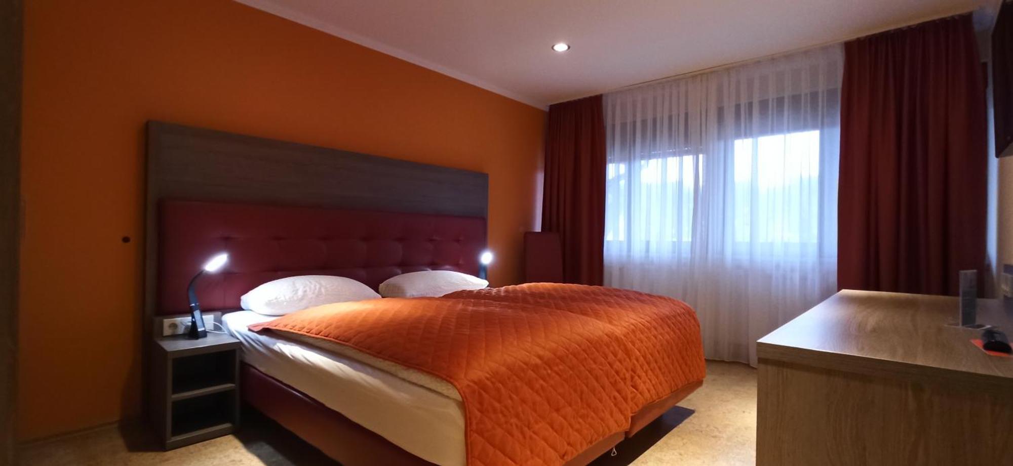 Hotel Waldblick Bsr Garten Mit Pavillons Im Schwarzwald, Ideal Fuer Paare, Familien, Hunde Hotel