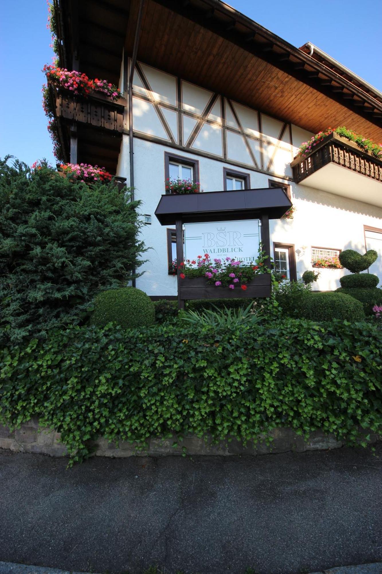 Hotel Waldblick Bsr Garten Mit Pavillons Im Schwarzwald, Ideal Fuer Paare, Familien, Hunde Donaueschingen